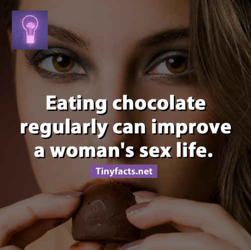 According to Italian researchers, women who eat chocolate regularly have a better sex life than thos