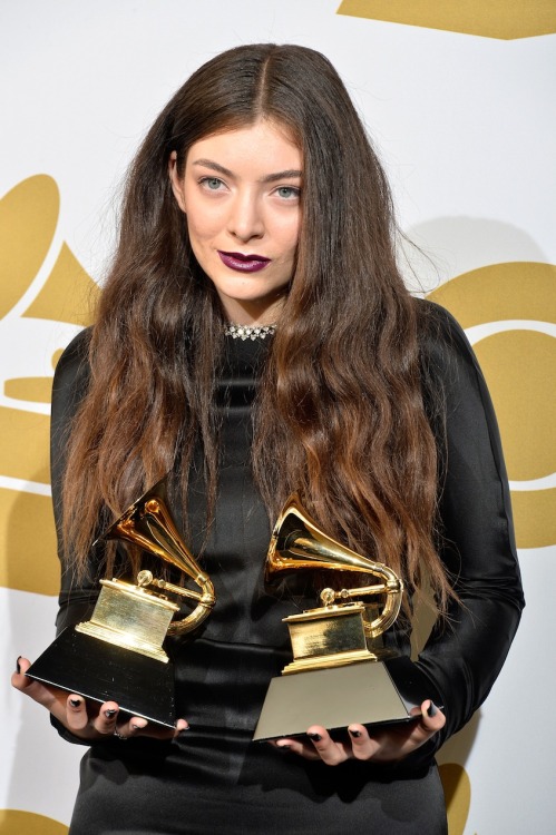 Our guide to recreating the winning beauty looks from the Grammys