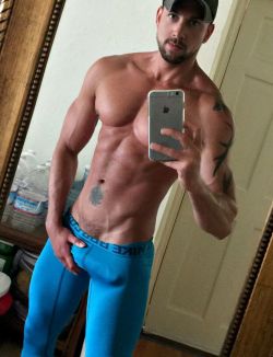 hhotdog69:  Sunday FUNday! YumOver 1,250 followers, Thank You!