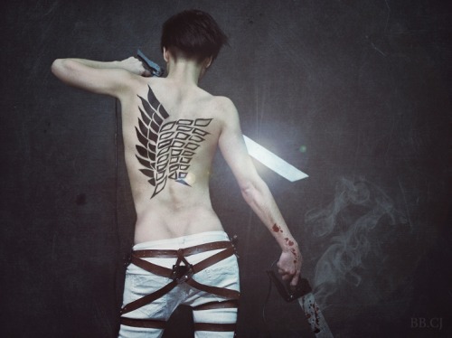 s-p-a-n:stoned-levi:worldfullofcosplay:cosplayer: Ryu Lainthis isn’t cosplay this is just the actual