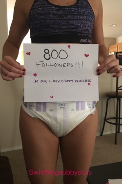 switchingsubbysluts:  Thank you to our 800