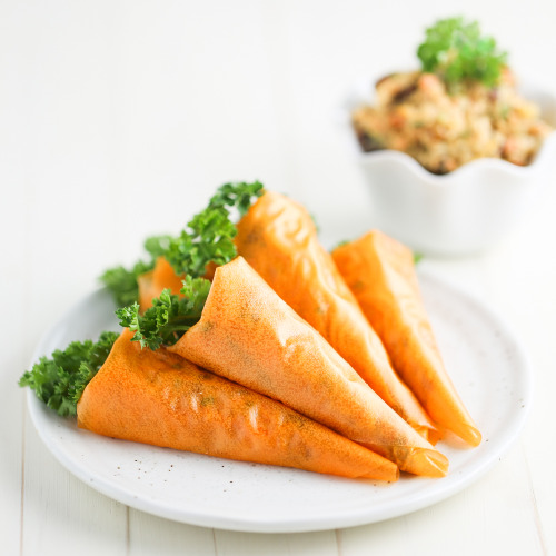 DIY Carrot & Raisin Chicken Salad Wraps The flavors of these Carrot & Raisin Chicken Salad W