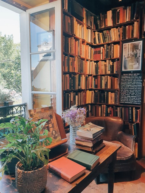 Shakespeare & Co. (Paris, 2019)
