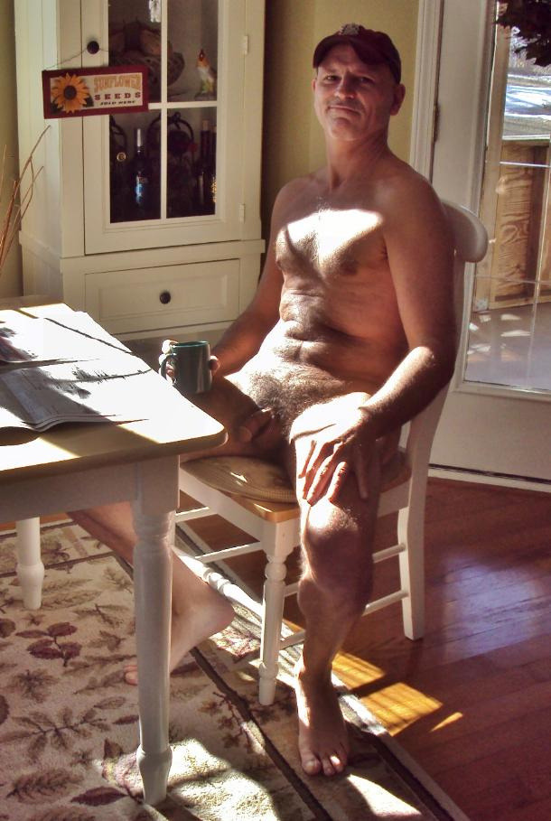 Nudist Guys Only