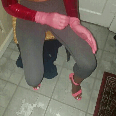 mistressmilks:Milking time ;)