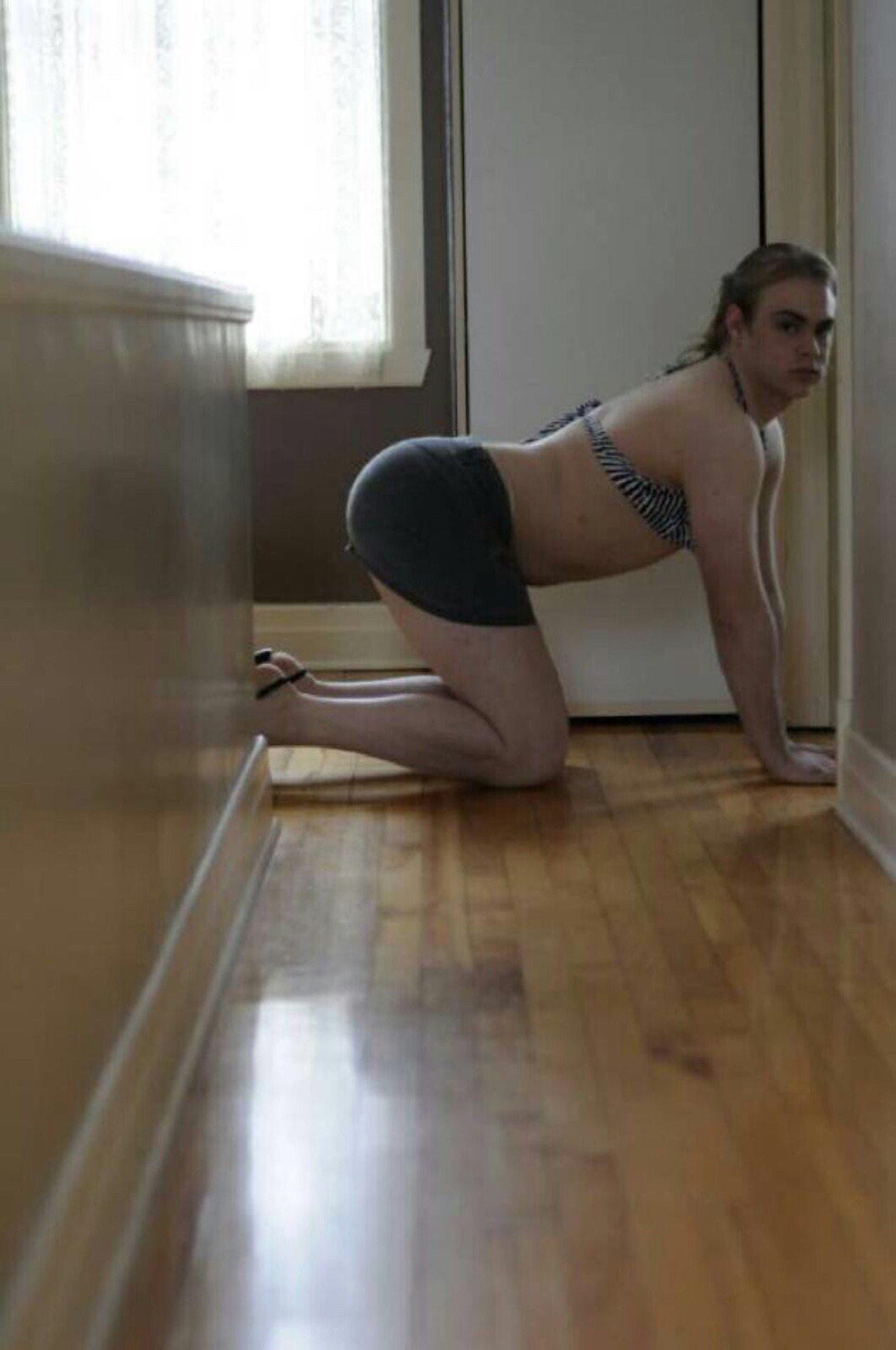 sissytrainxpose:  This is the same bitch who diddnt post her face a while back expose