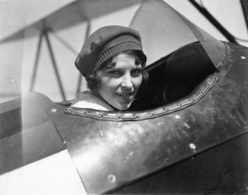 CF_09-0017 Unkn woman in biplane cockpit by San Diego Air & Space Museum Archives Cliff Henderso