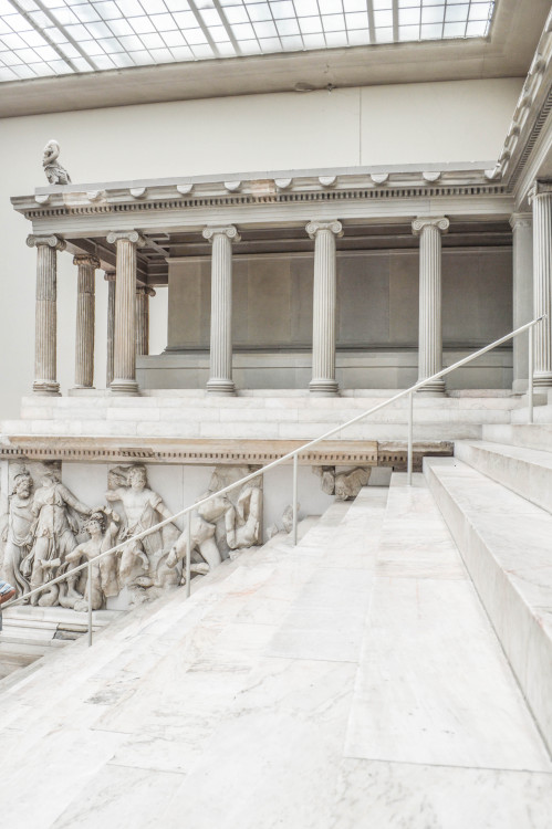 ksej:Pergamon Museum | Berlin{Please do not remove any credits, captions, or links!}