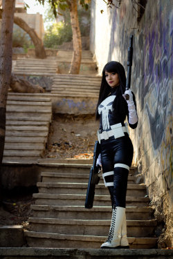 jointhecosplaynation:  Lady Punisher by *Karen—Kasumi