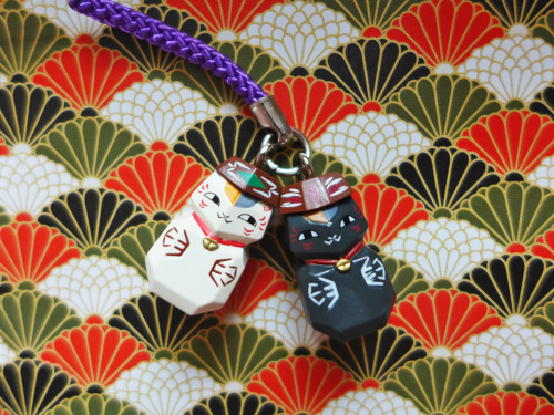 Happy Saturday, everyone! Nyanko-sensei goes traditional in this kawaii collection, featuring some o