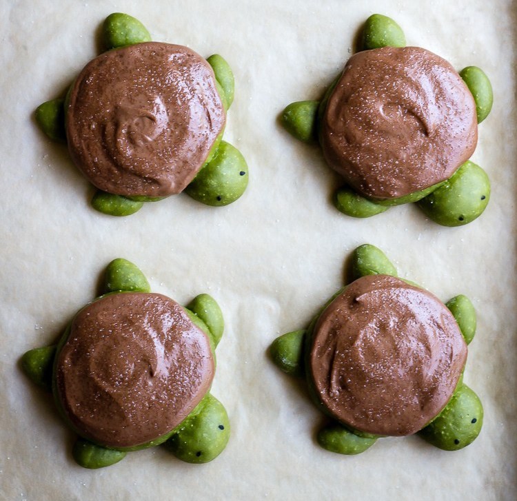 nerdy-king-of-hell: nae-design:  Matcha milk bread turtles with chocolate dutch crunch!