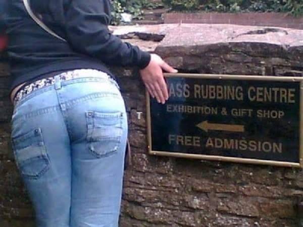 did-you-just-touch-my-butt:  goodbrew82375:  Look at this @did-you-just-touch-my-butt
