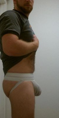 bumsballsandbears:  fuckyeahdaddies:  Loads of Daddies at Fuck Yeah Daddies.Click Here to Follow Fuck Yeah Daddies.  Nice bulge.