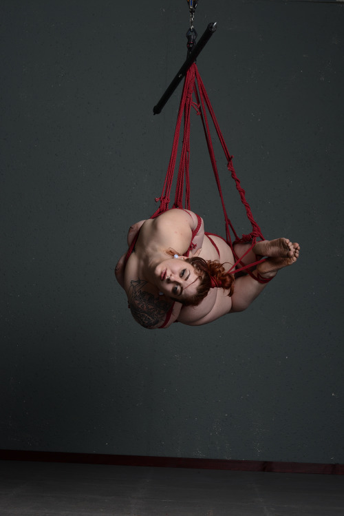 freshiejuice:  “Don’t be afraid if there’s no wind in my hairThere’s a stillness left in there” photos by davenaz rigging and suspension by Damon Pierce 2015 