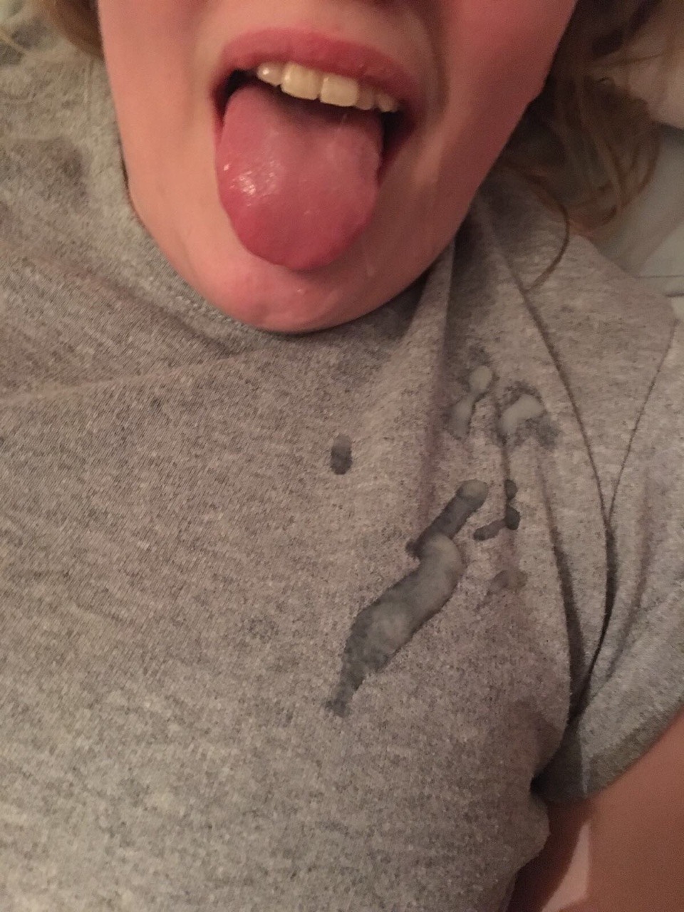 bdsandm:  I love watching porn together then shooting my cum all over her whilst