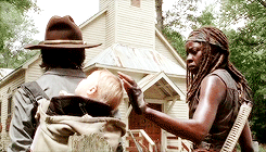 alwayssodramatic:  mama michonne 