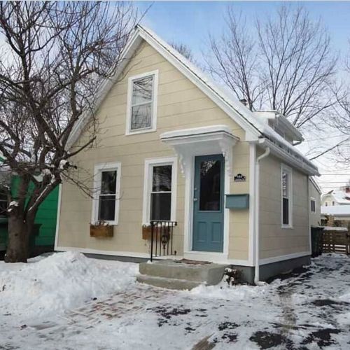 Sex Looking to buy a house in the Southwedge pictures