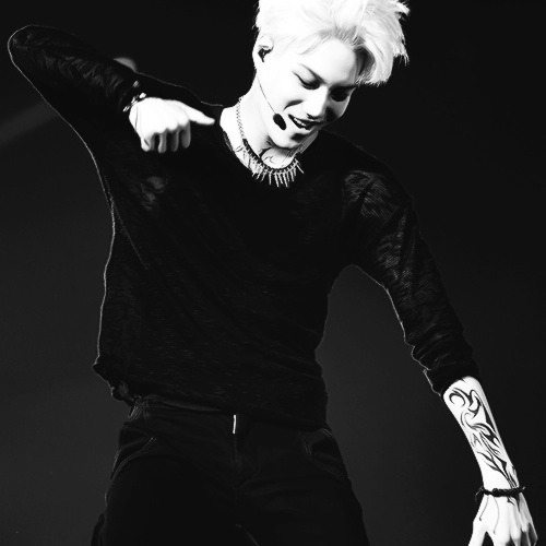 Dance on We Heart It.