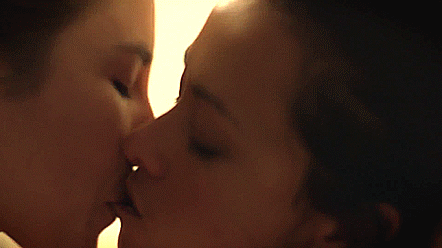 lesbiansilk:  Starting From Now (web series 2014) - s01e06 - Sarah de Possesse, Rosie Lourde, Lauren Orrell & Bianca Bradey (Website / YouTube / Twitter) (part 12  Matt’s favourite lesbian scenes 91/10,000 (INDEX) 