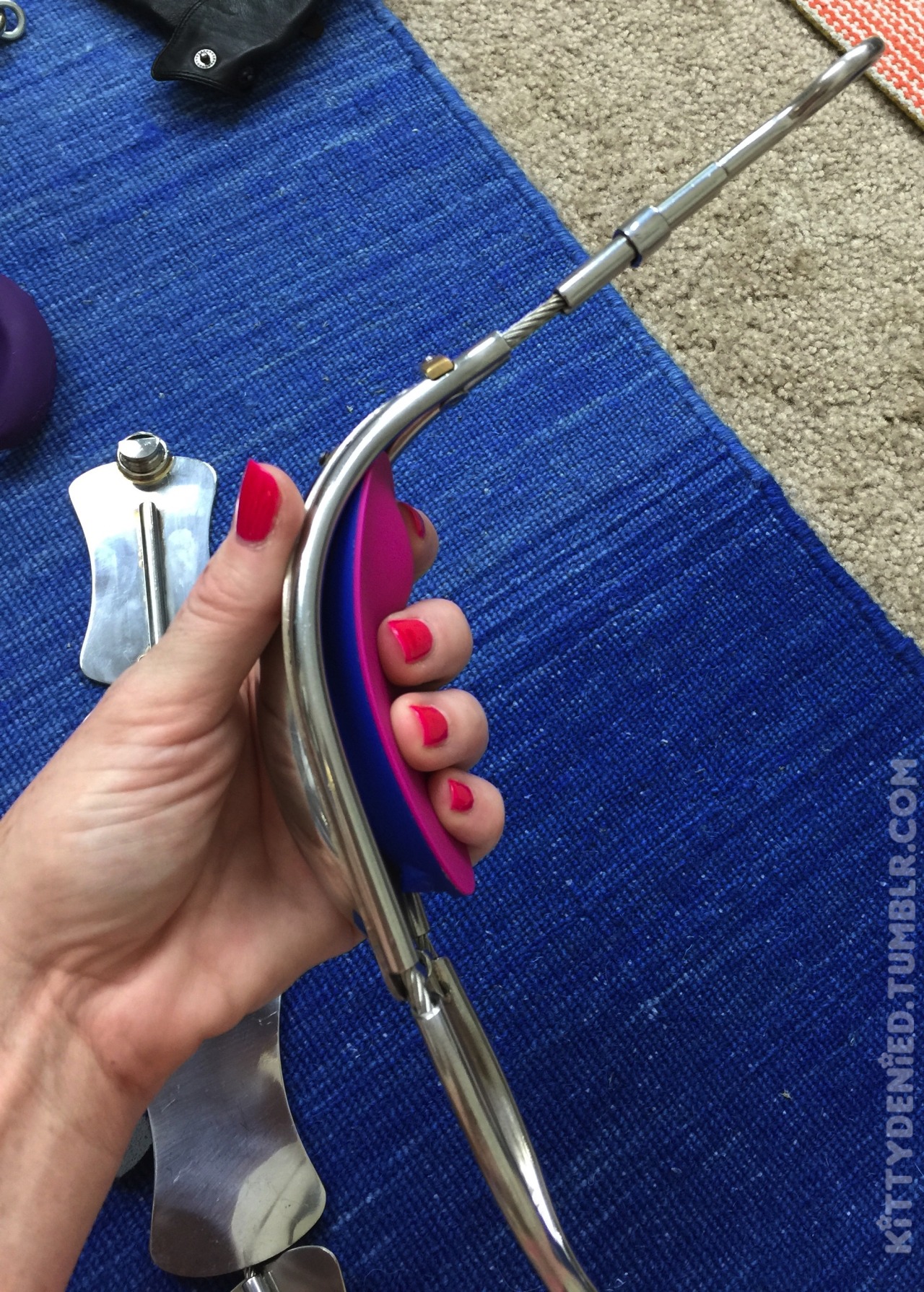 kittydenied:  Got a new vibrator!! (http://www.ohmibod.com) This one can be controlled