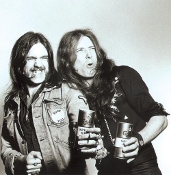 metalkilltheking:  Eddie Clarke with Lemmy Kilmister, Motörhead.