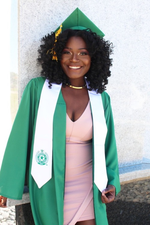 Ajibola, UNT Biology graduate