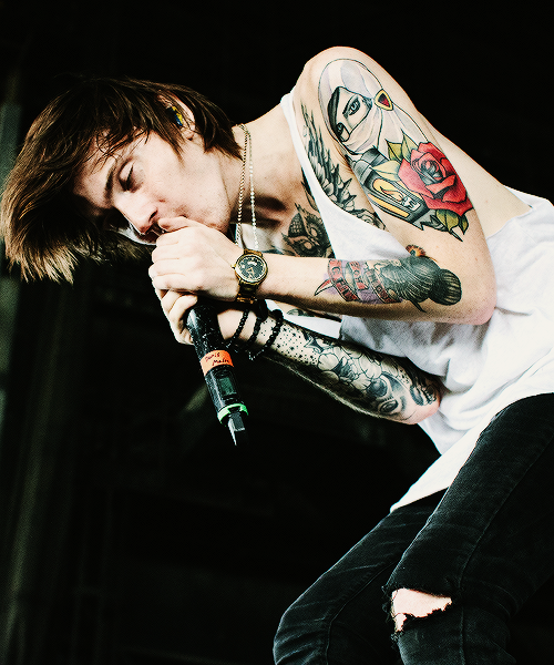 askingxalexandria:  Photo by Abby Gillardi 