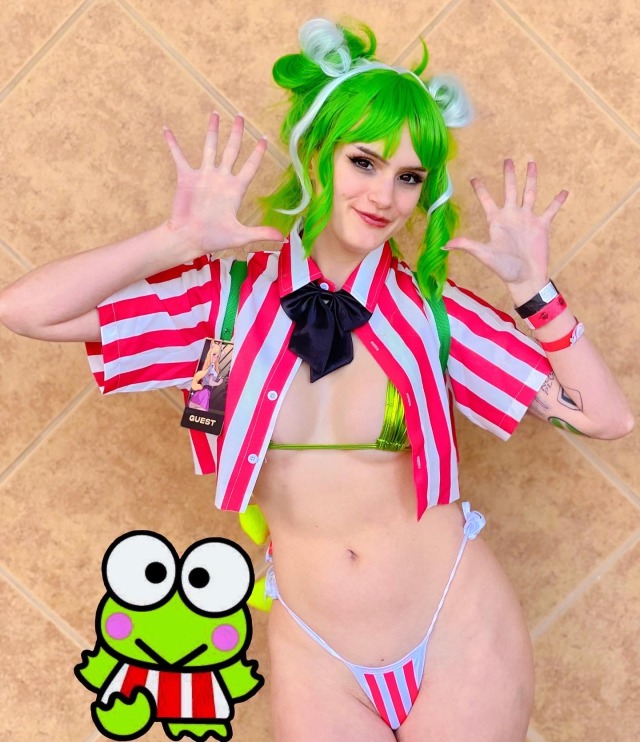 I cosplayed a sexy version of keroppi for tsumicon :3c