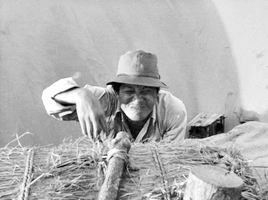 highvolumetal:    Woman in the Dunes (Suna no onna), Hiroshi Teshigahara, 1964  