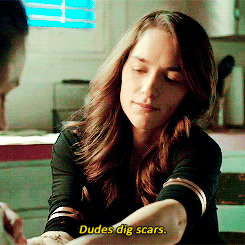 way2haught4me: earpwave: Wynonna Earp meme | 6 scenes [1/6]  I love this because