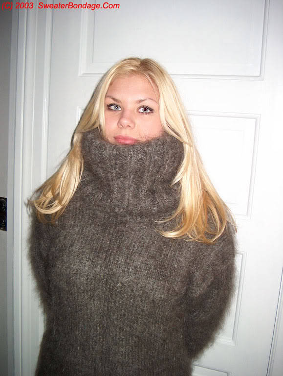 Fan of Chunky Turtlenecks: Photo