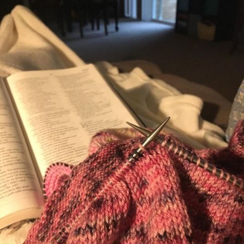 A quiet moment with God on a rainy summer morning.#knitting #knittersofinstagram #knittingpastor #