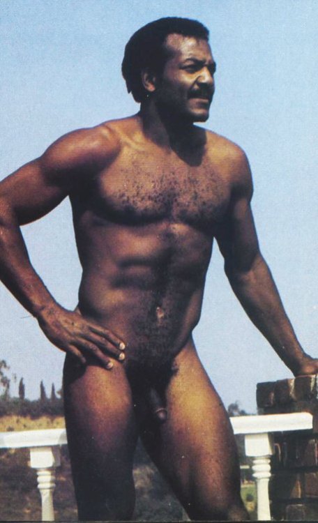thebiggerpig:  Jim Brown Actor and Former NFL Star 