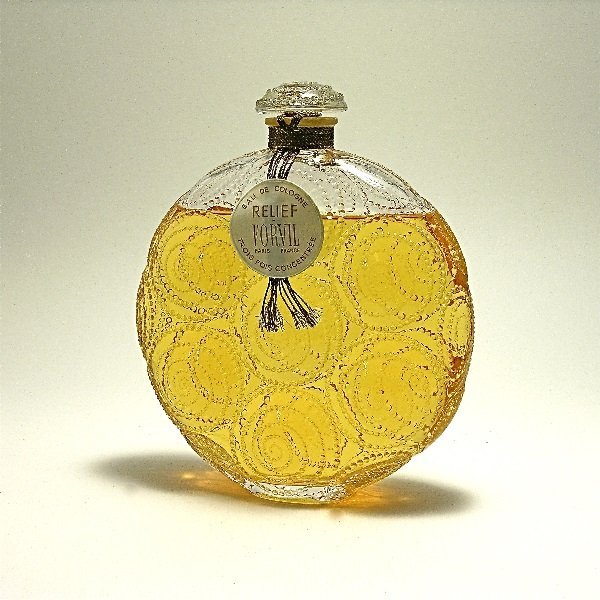 cair–paravel: 1920s perfume bottles,  ‘Lubin Enigma’  by Viard, ‘Relief’