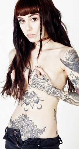 paramorefold:  Hannah Snowdon for LUXE Magazine