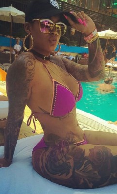 exoticladies1600:  tattedupholly