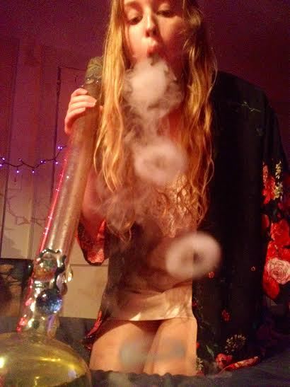interplanetaryconnections:  I want to lounge around in robes and blow rings with