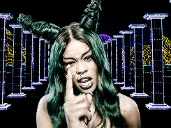 hellyesazealiabanks:  Azealia Banks x Music Videos 