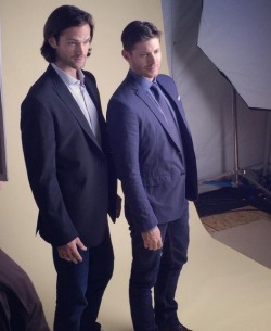 catslyns-freckled-fallen-angel:  Jared and Jensen, July 2014