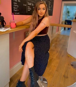 cerysrose22-deactivated20230302:
