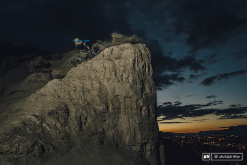freshlabvisual: James Doerfling throwing up some roost for the lens of Margus Riga.