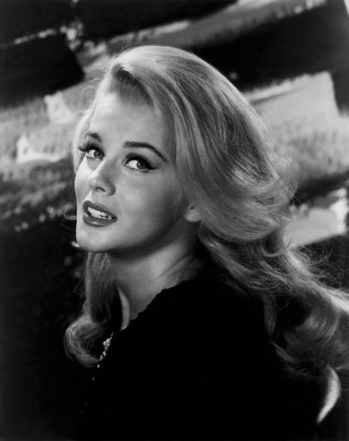 toonarmyist:  Ann Margret 