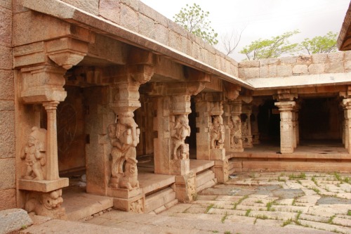 Venkatapati Baavi Kanakagiri, a ancient stepwell, Karnataka