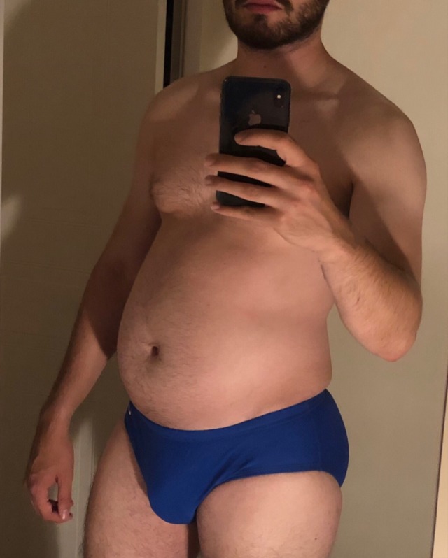 lookabelly:I think my butt is getting big again 
