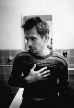 strangedazeyage:  Gary Oldman. 