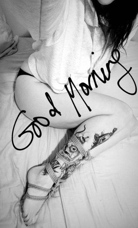 tieduptee:  Good Morning 👣
