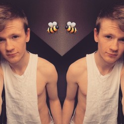 donowhore:  Bored new snapchat - michaeldonowho … Had far to many people on it last time so selective adds and rules :P #snapchat #gaysnapchat #gay #tanktop #vest #cutvest #bee #buzzing