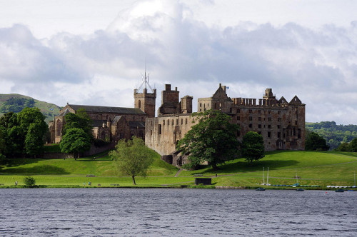 Linlithgow Palace &ndash; an A+ destination, especially if you want to get away from the mayhem that