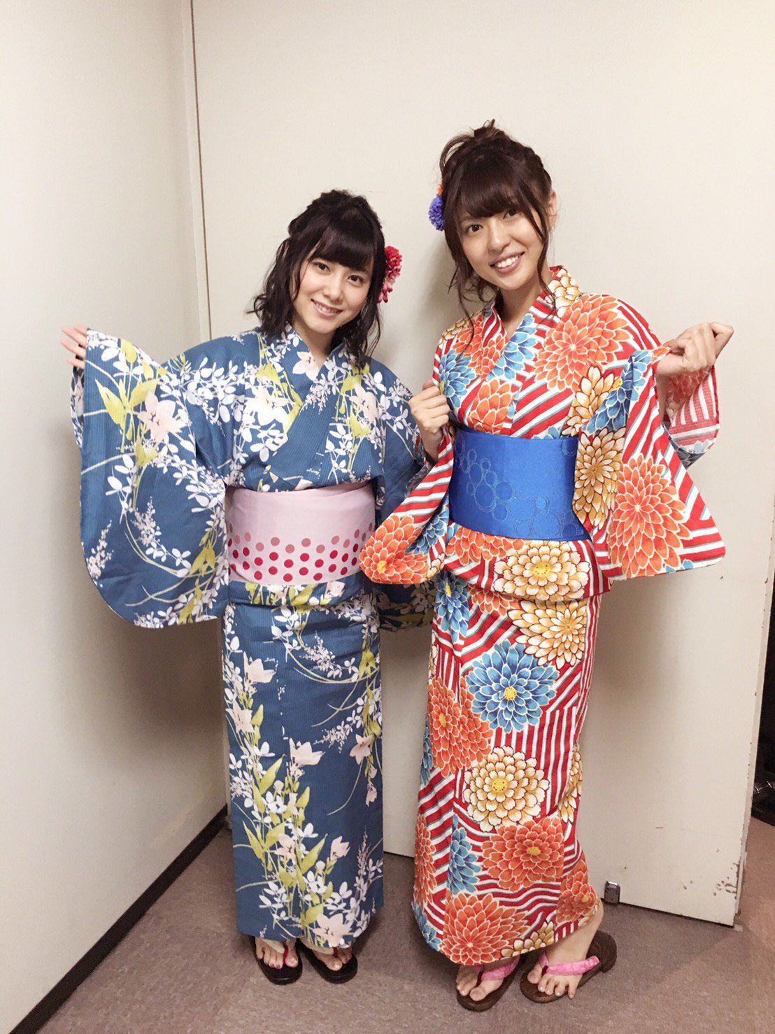 ukotm:    津田みなみーぬと初！二人きりイベ！皆、楽しんでくれたみたいで嬉しいです～お渡し会、初めて！皆とお話しできて楽しかったな～！ＪＯＪＯ話、沢山振ってくれてありがとう(笑)