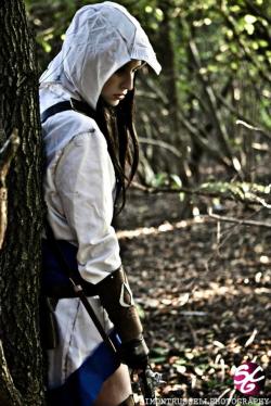 ladies-of-cosplay:  cosplayhot:  Stacey Rebecca  Assassin’s Creed cosplay 